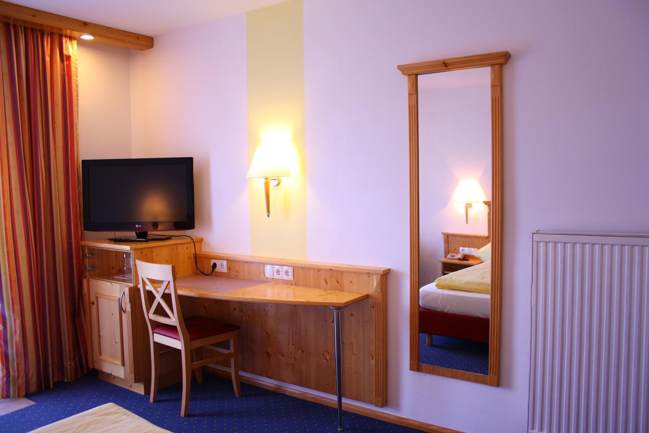 Hotel-Landgasthof Ploss Schonwald  Экстерьер фото